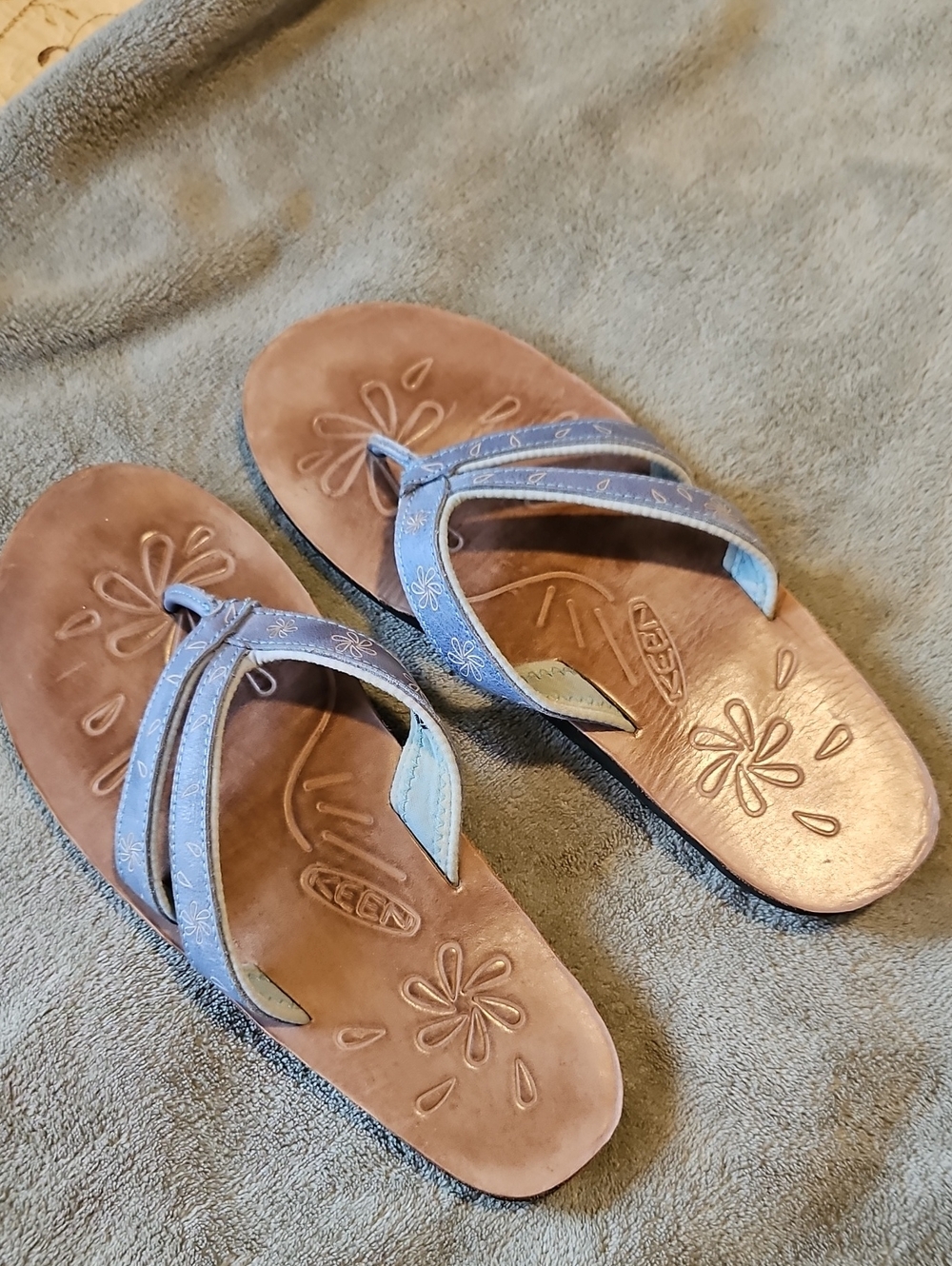 KEEN Women's Light Blue Floral Leather Flip Flops